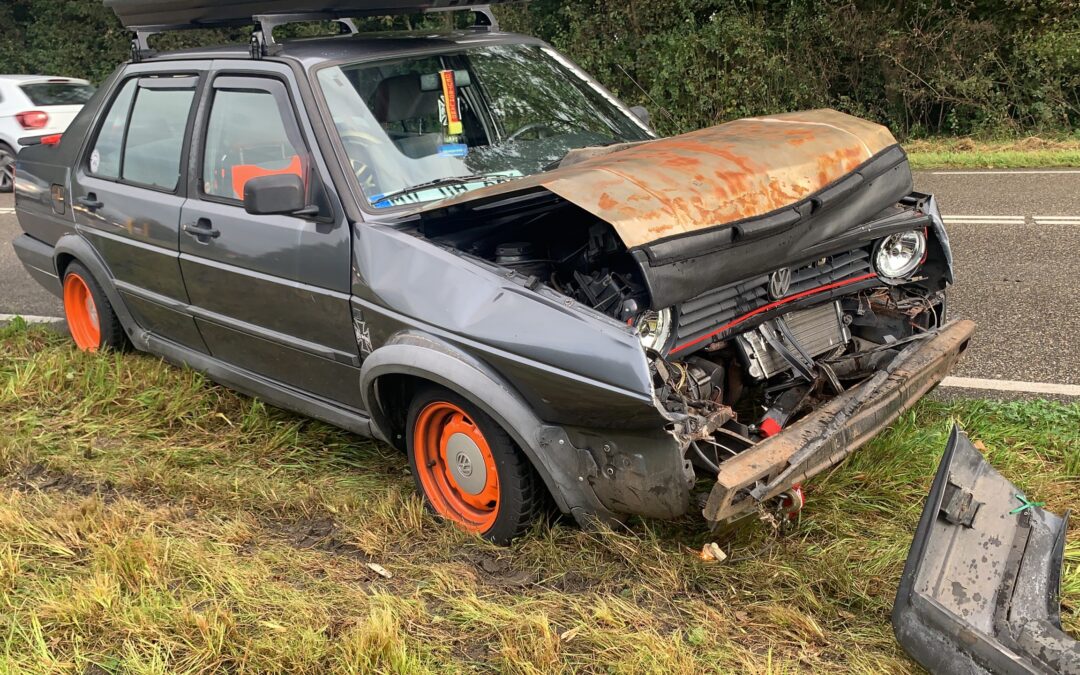 Ongeval met drie autos op Provincialeweg N504 Oudkarspel