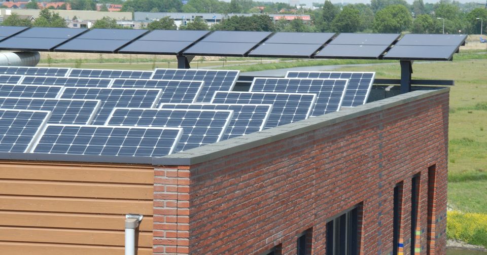 In Heerhugowaard en Langedijk start deze week de actie â€˜Zon op dakenâ€™.