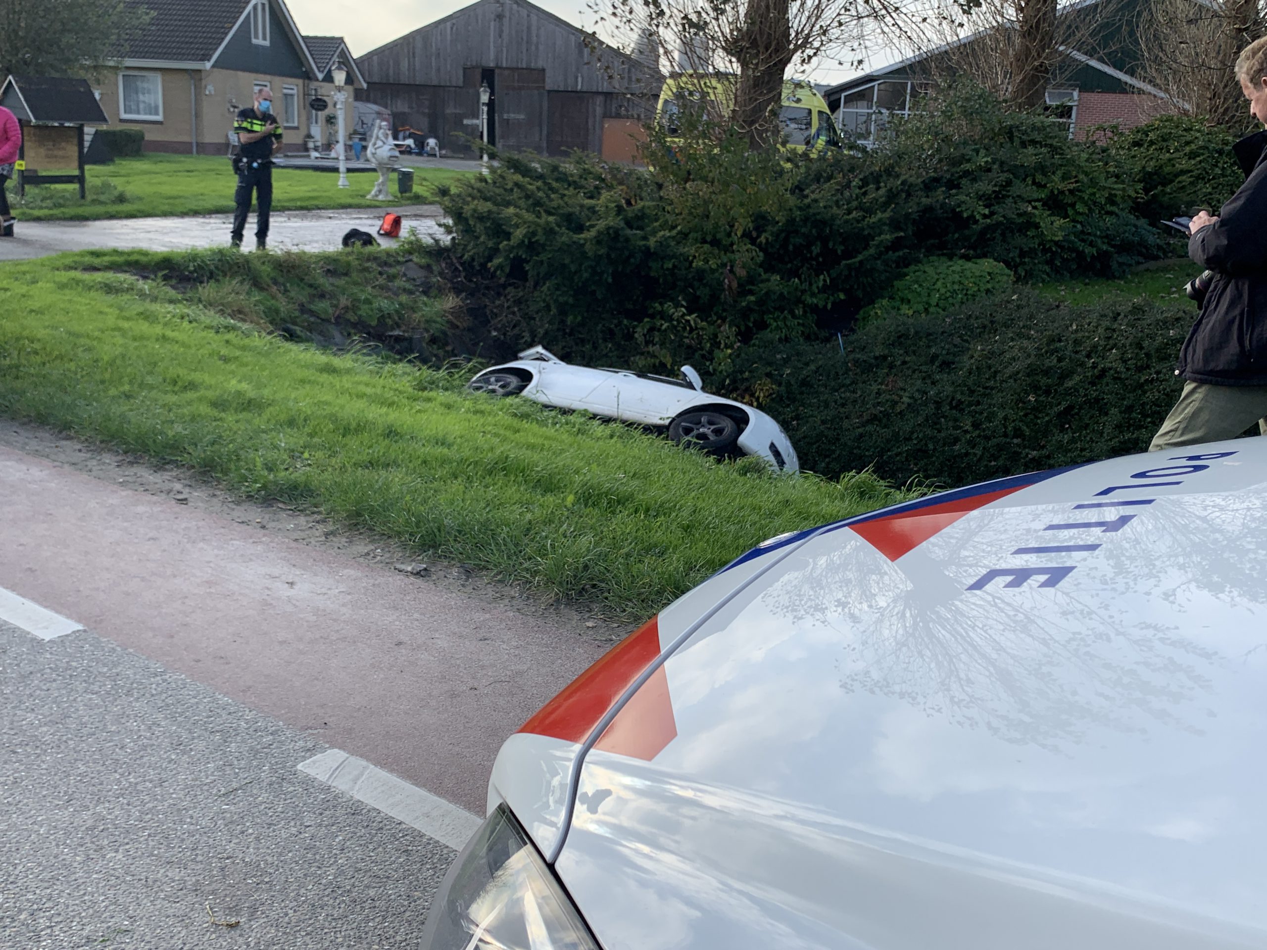 F1F062C3-3389-4E51-9917-D8688928960B