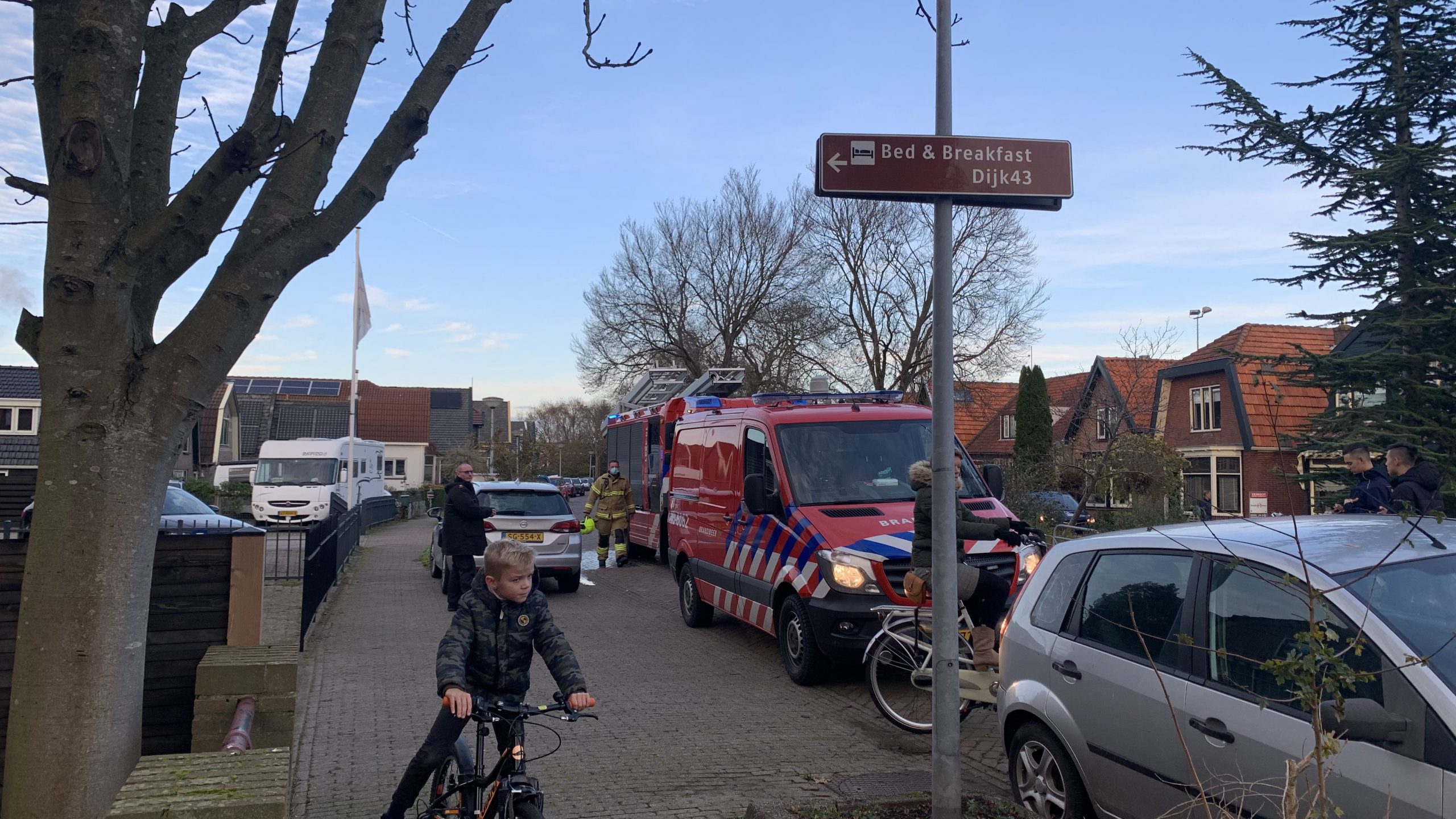 F54A0D38-8672-4A85-9D3E-CCC5C9EC9FCE