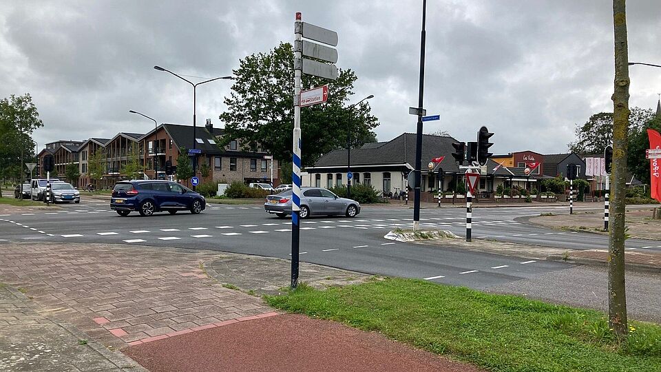 Nieuwe inrichting kruising Vondellaan-Beukenlaan-Middenweg