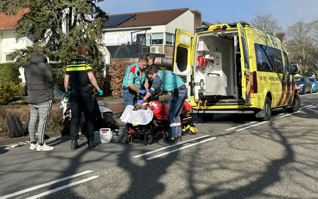 Vrouw gewond na kopstaartbotsing Middenweg Heerhugowaard