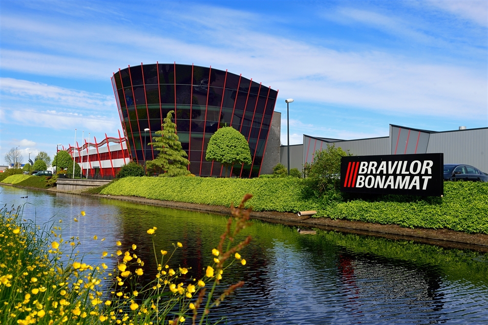 Bravilor Bonamat opent zonnepark met 4.600 zonnepanelen