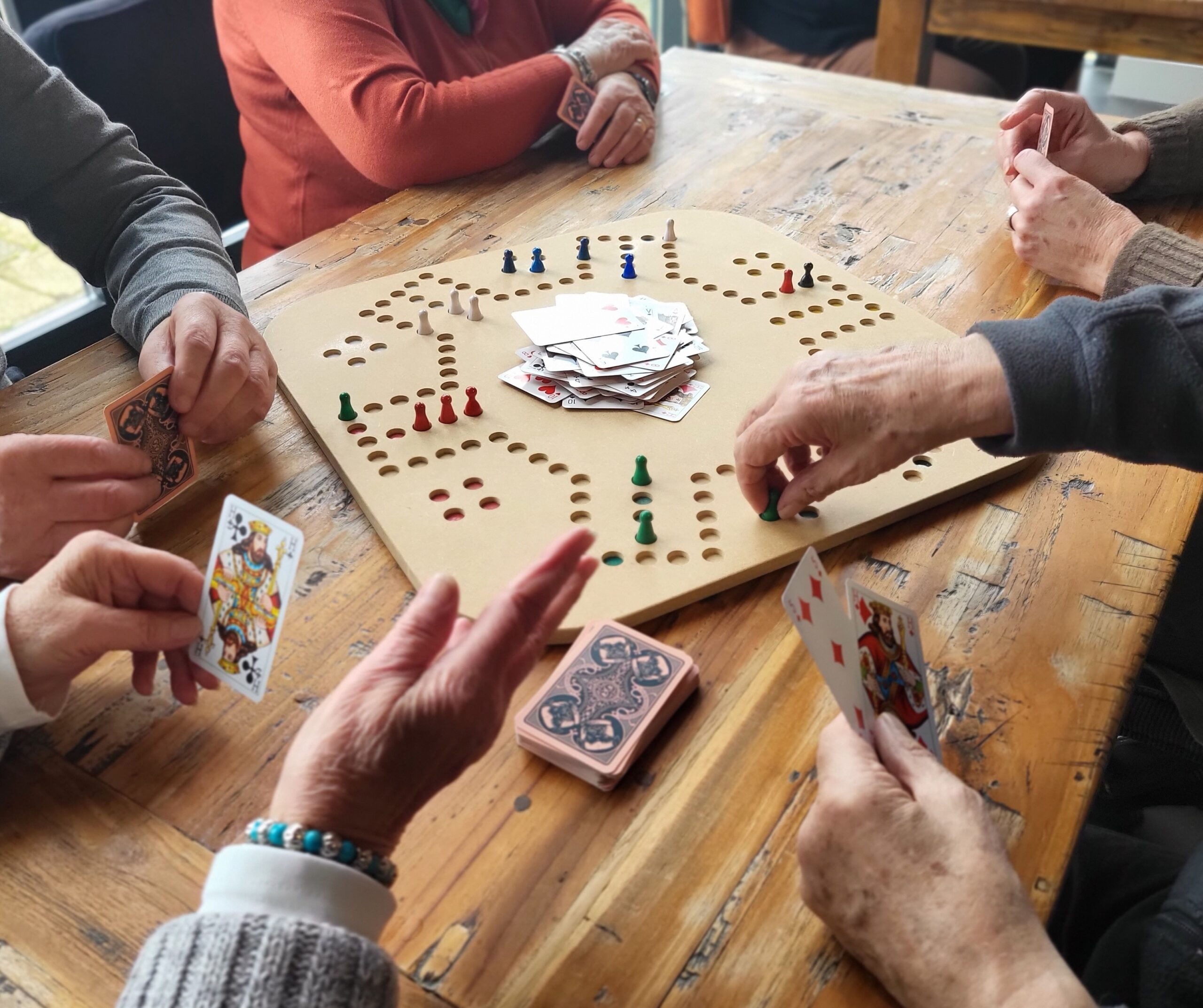 de zon doet en ontmoet – spelletje doen