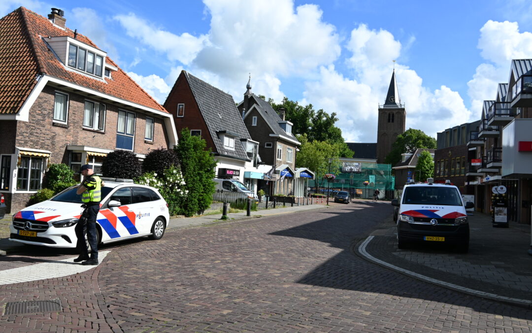 Fietser belandt onder auto bij ongeval in Castricum