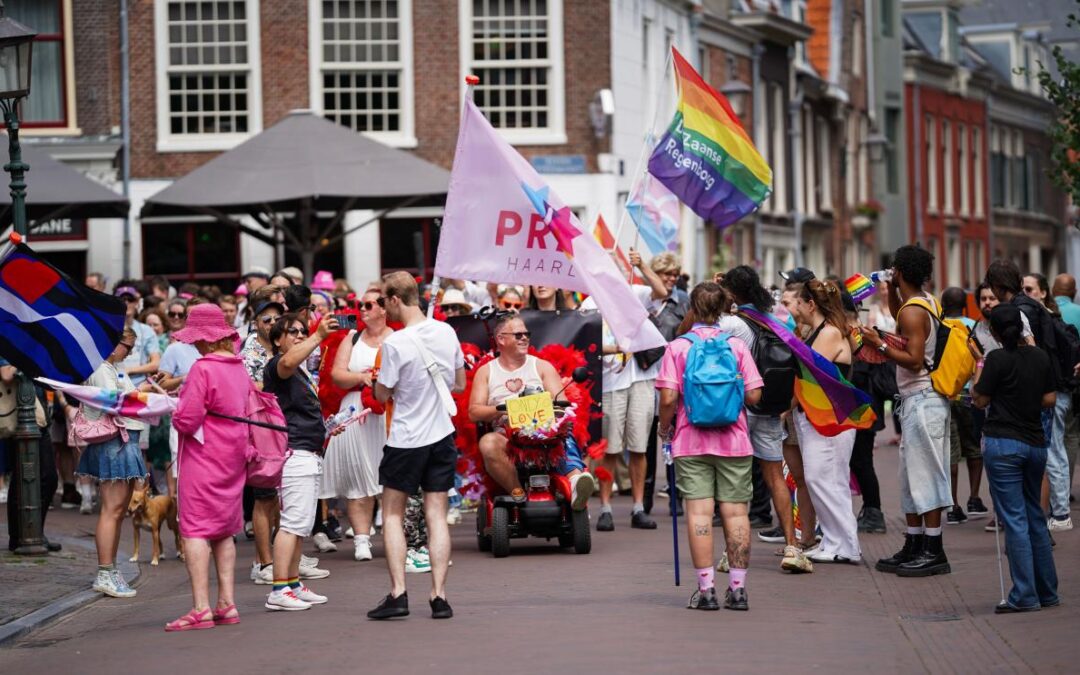 Haarlem spreekt steun uit na aanslag tijdens Pride in Berlijn